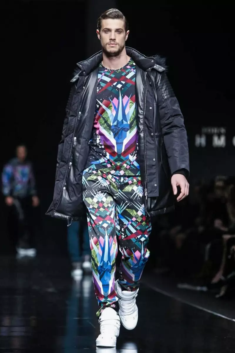 John Richmond Menswear Caij nplooj zeeg caij ntuj no 2015 hauv Milan