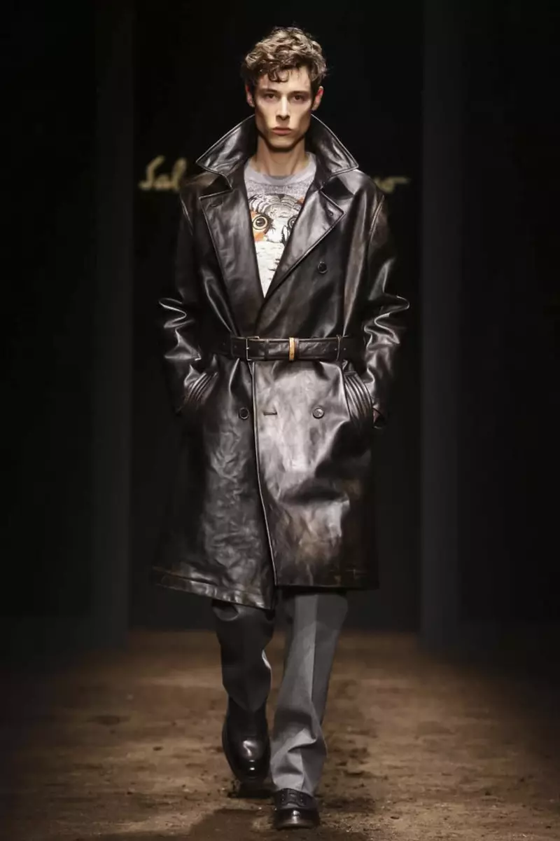 Casgliad Fall Gaeaf 2015 Slavatore Ferragamo Menswear ym Milan