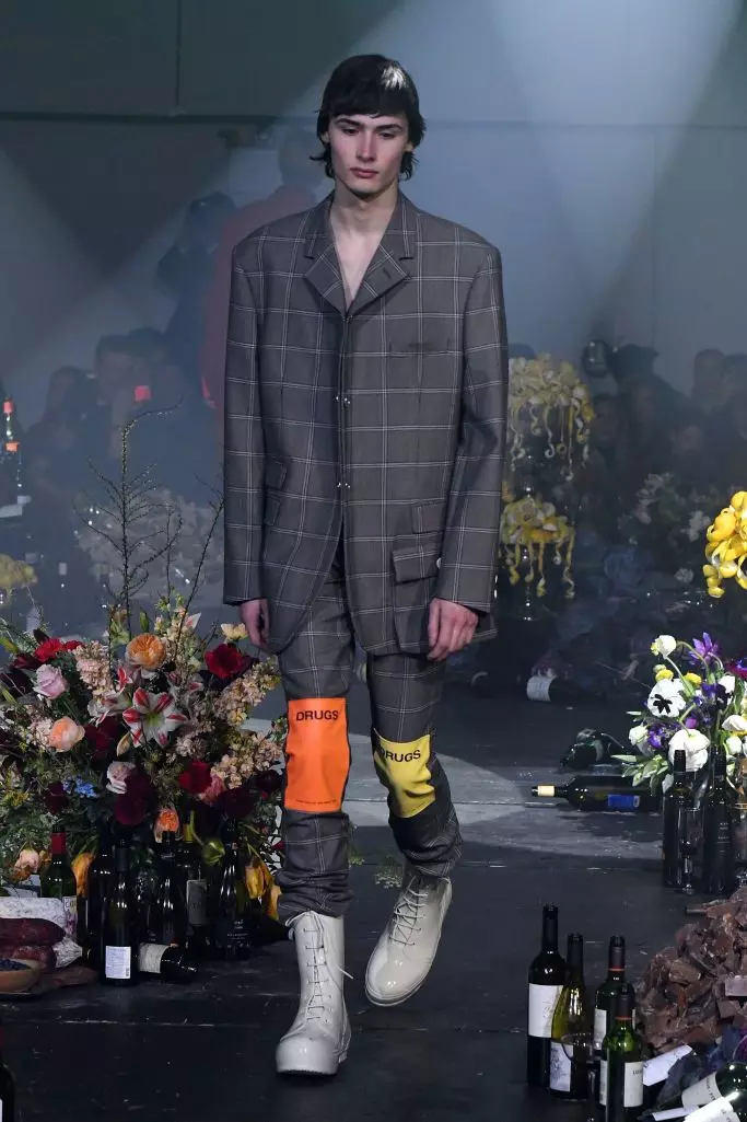 Pa'u a ali'i Raf Simons 2018