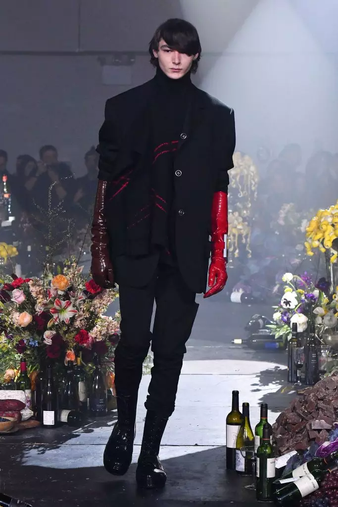 Raf Simons для чоловіків осінь 2018