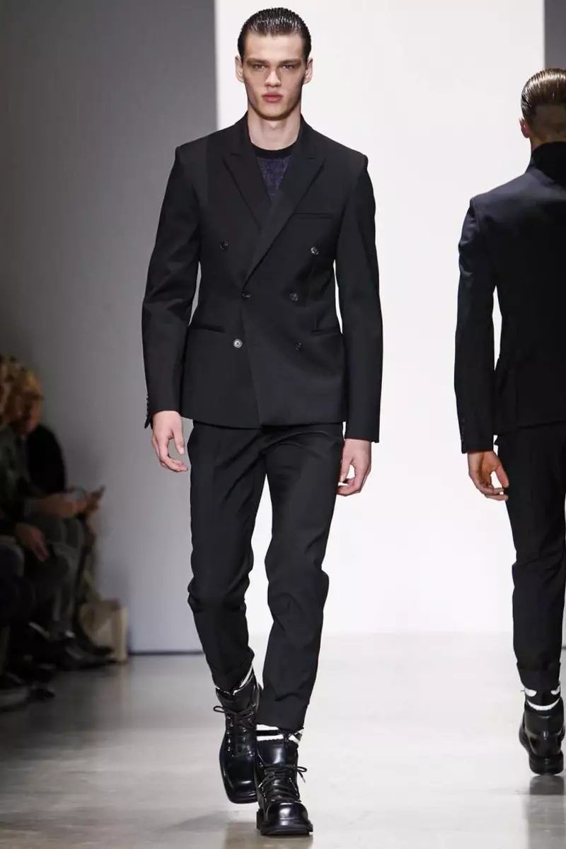 Calvin Klein Collection Cil û bergên Mens Fall Winter 2015 li Milan