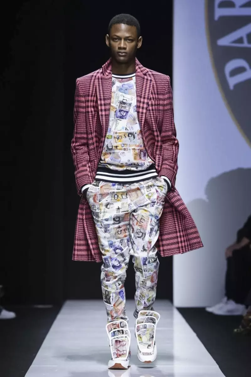 Vivienne Westwood Menswear Fall Winter 2015 Collection i Milan