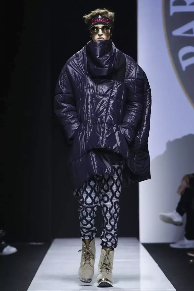 Bailiúchán Vivienne Westwood Menswear Fall Winter 2015 i Milano