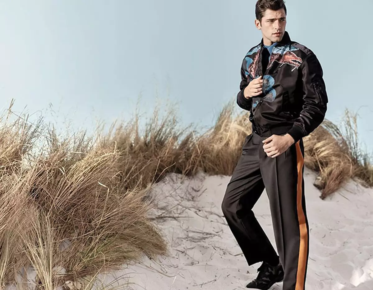 Sean O'Pry til Beymen S/S 2020 af Hunter & Gatti