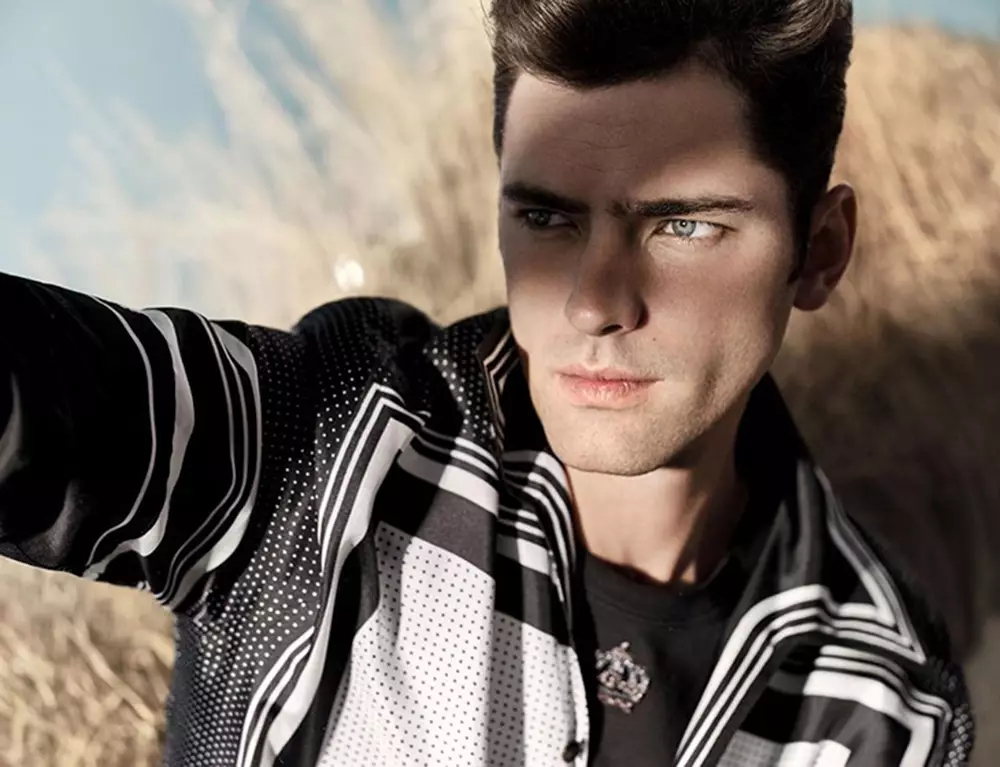 Sean O'Pry voor Beymen S/S 2020 door Hunter & Gatti