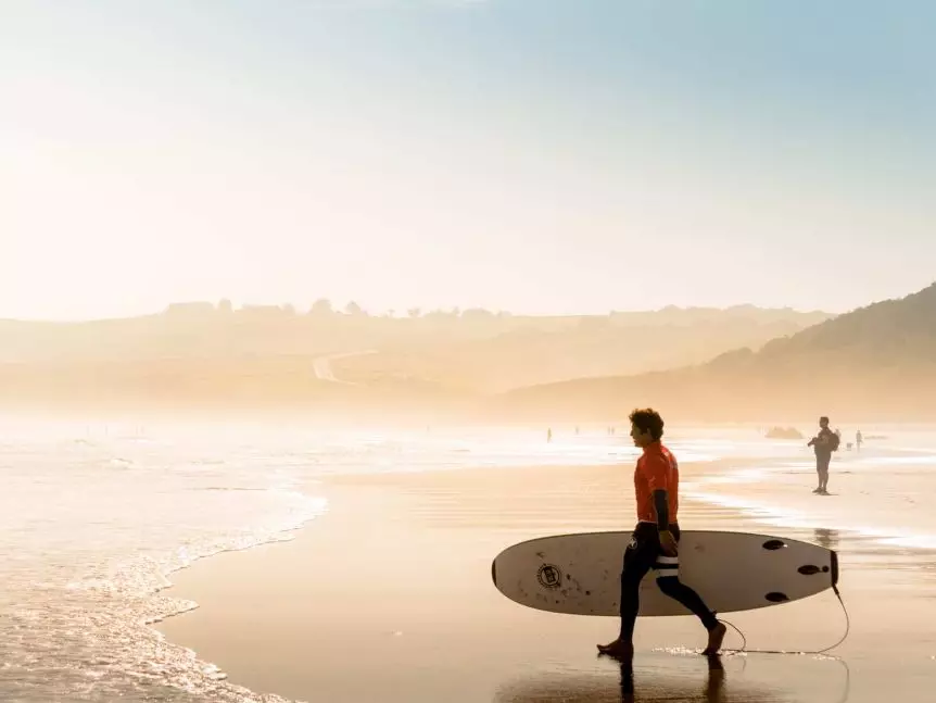 Bord għas-surfing