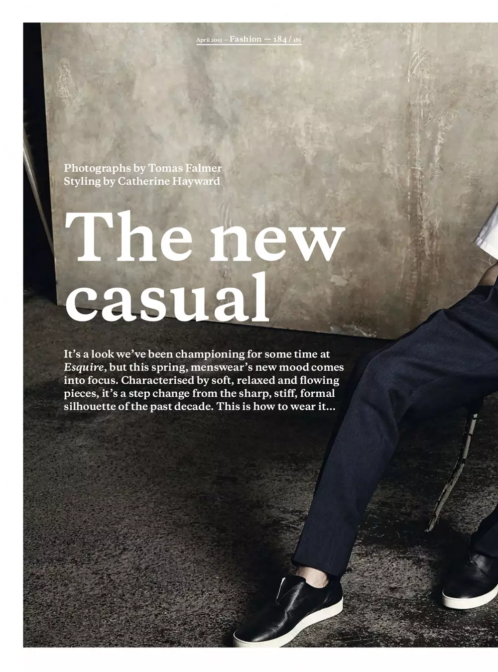 Esquire UK April 2015 präsentiert The New Casual Photography von Tomas Falmer und Styling von Catherine Hayward. Models: Arthur Gosse bei SUPA Models und Aaron bei Select Models.