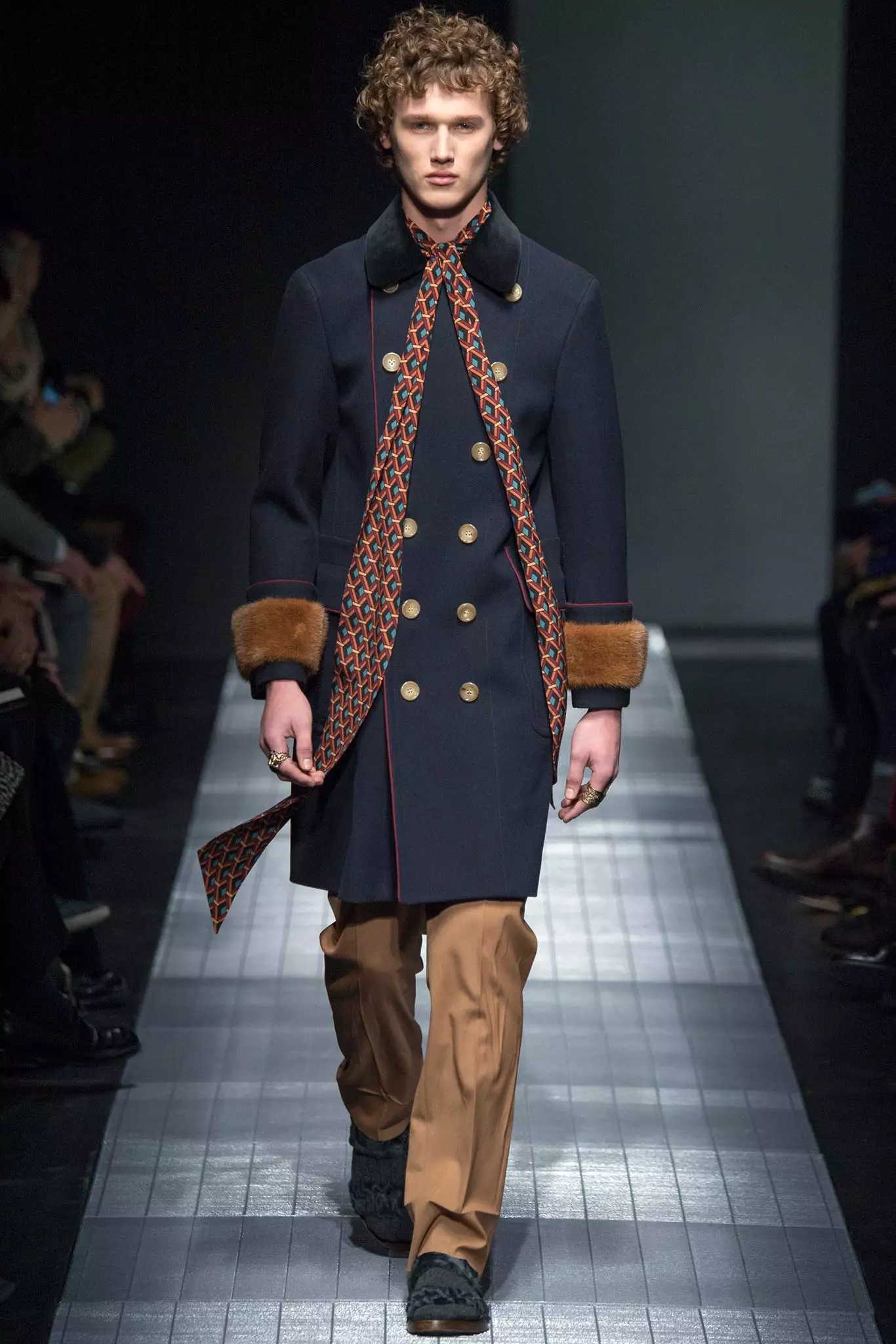 Gucci Mens Fall: ژمی 2015 35