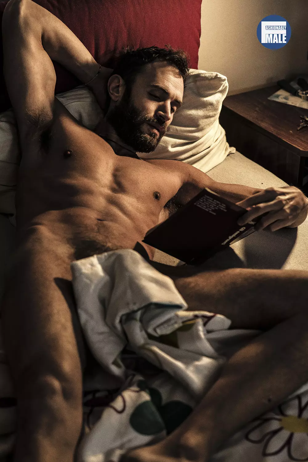 Luca Ribezzo Fotografie pentru un interviu exclusiv masculin la modă