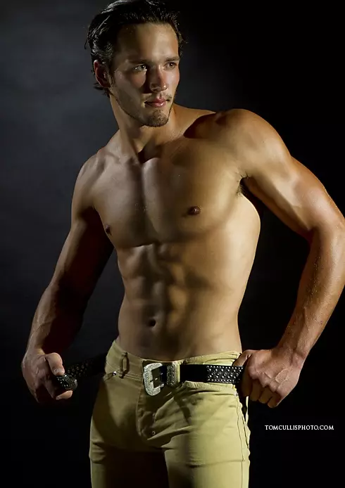 Justin Chase oleh jurugambar Tom Cullis 5016_2