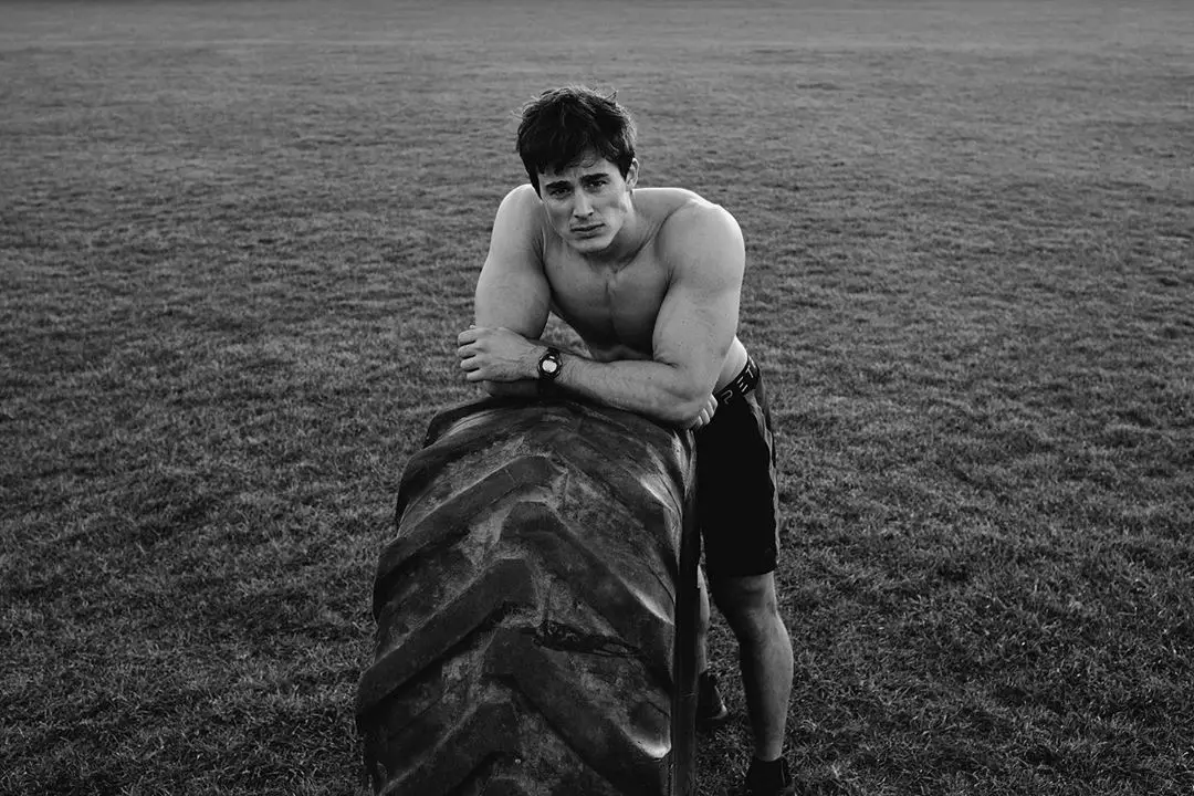 Pietro Boselli מאת אולי עלי עבור Harpers Bazaar Italia