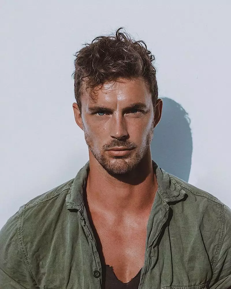 Christian Hogue oleh Victor Ozuna