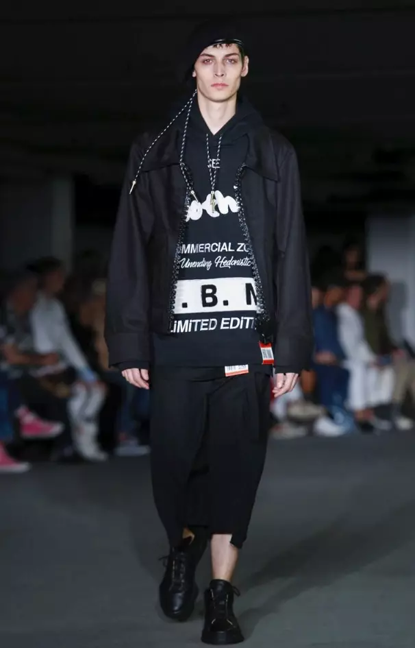 MAISON MIHARA YASUHIRO MENSWEAR אביב קיץ 2018 לונדון4