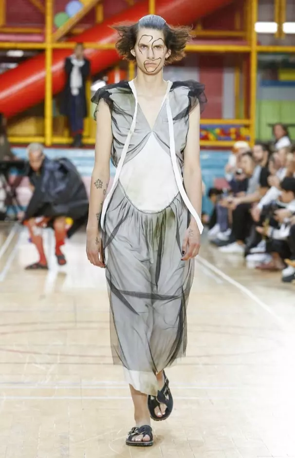 VIVIENNE WESTWOOD MEN＆WOMEN SPRING SUMMER 2018 LONDON23