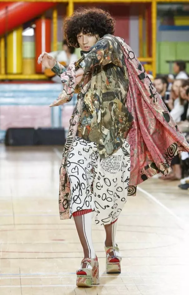 VIVIENNE WESTWOOD LALAKI & BABAYE SPRING SUMMER 2018 LONDON35