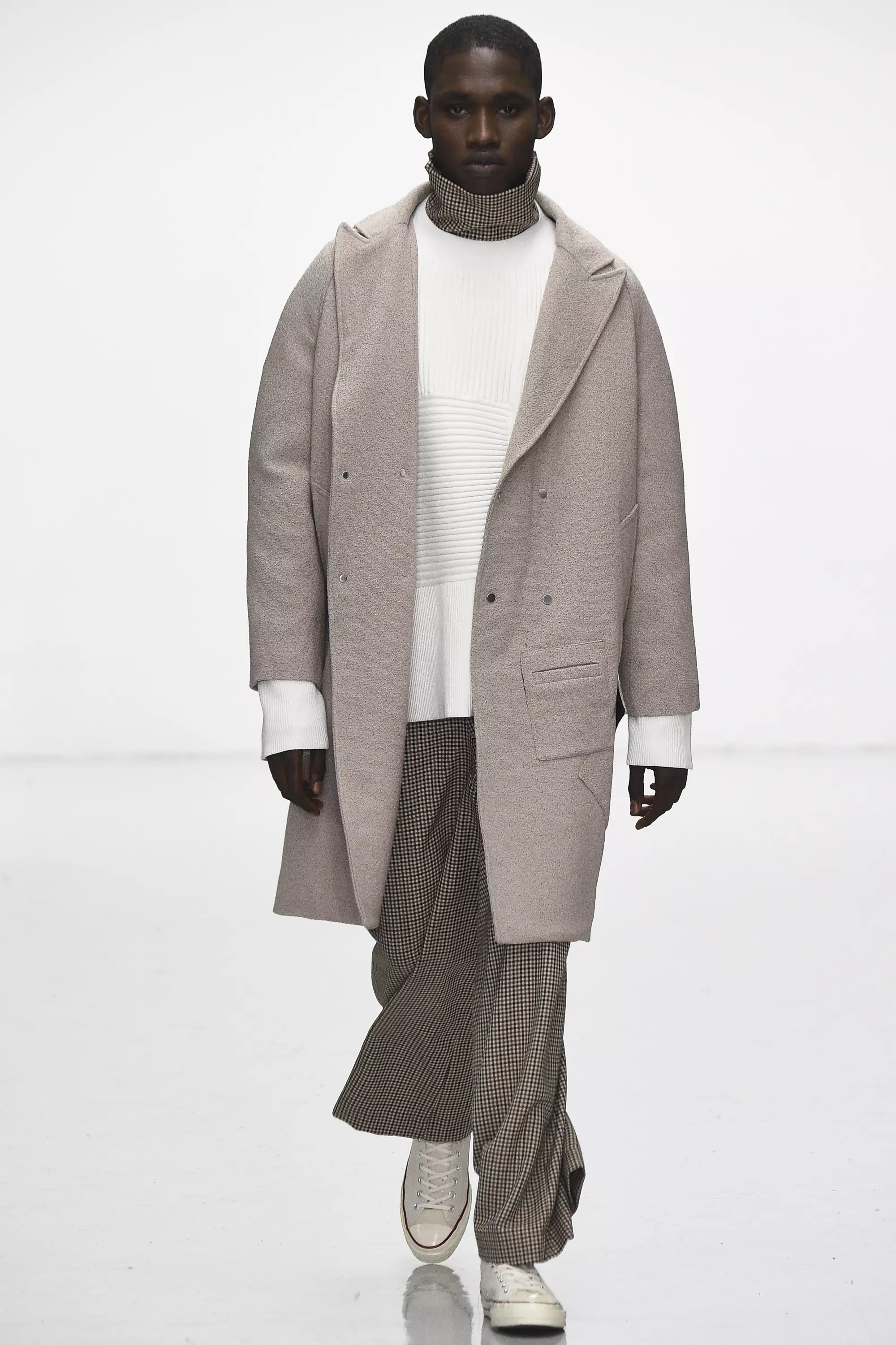 I-AGI KUNYE NO-SAM FW 2016 LONDON (6)