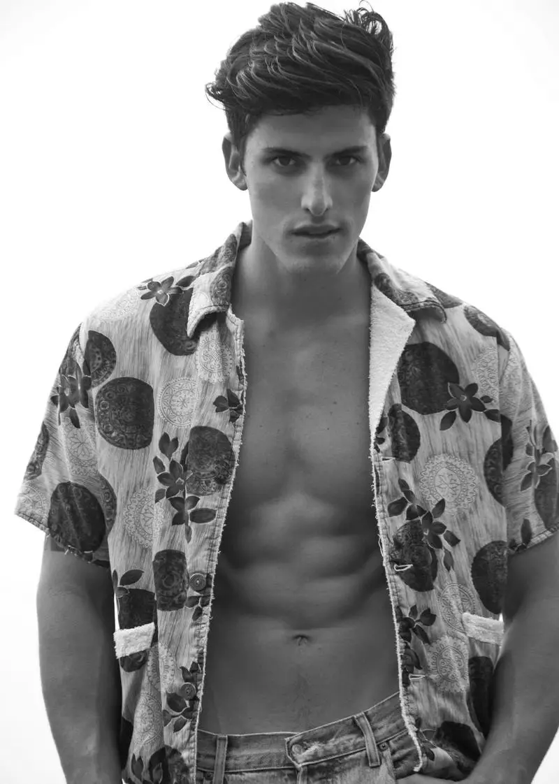 Summer Break: Danilo Borgato at Luiz Leite ni Didio para sa Client Magazine 51588_4