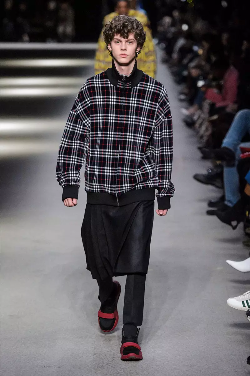 „Burberry“ vyrų rudens žiema, 2018 m