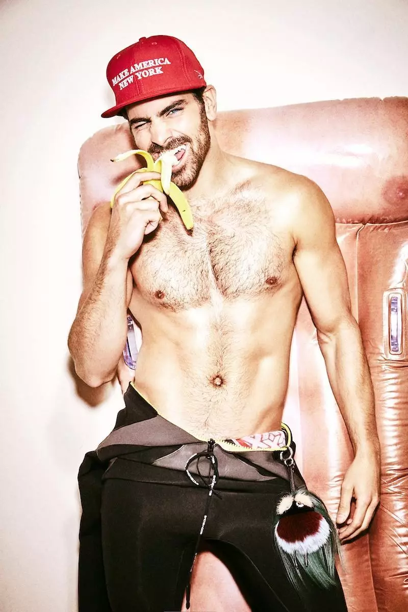 Paper Magazine2 için Nyle DiMarco