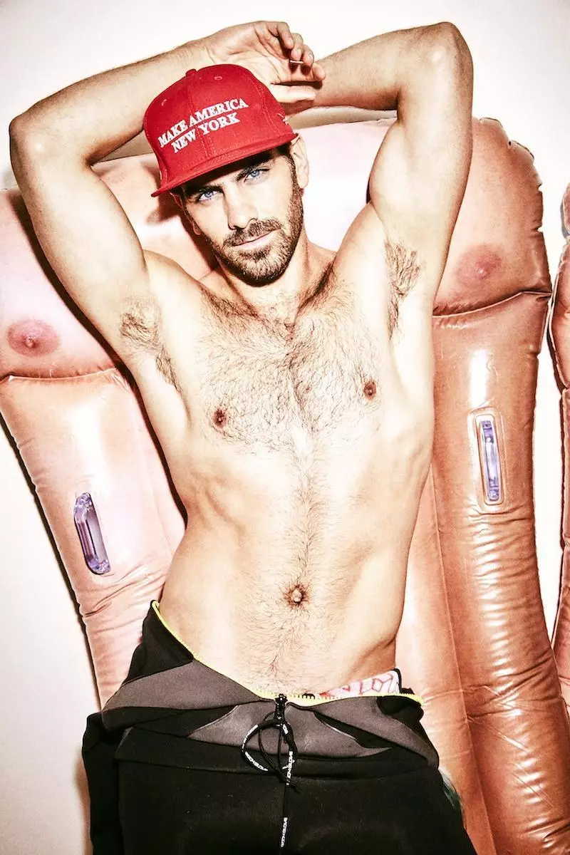 Paper Magazine4 için Nyle DiMarco