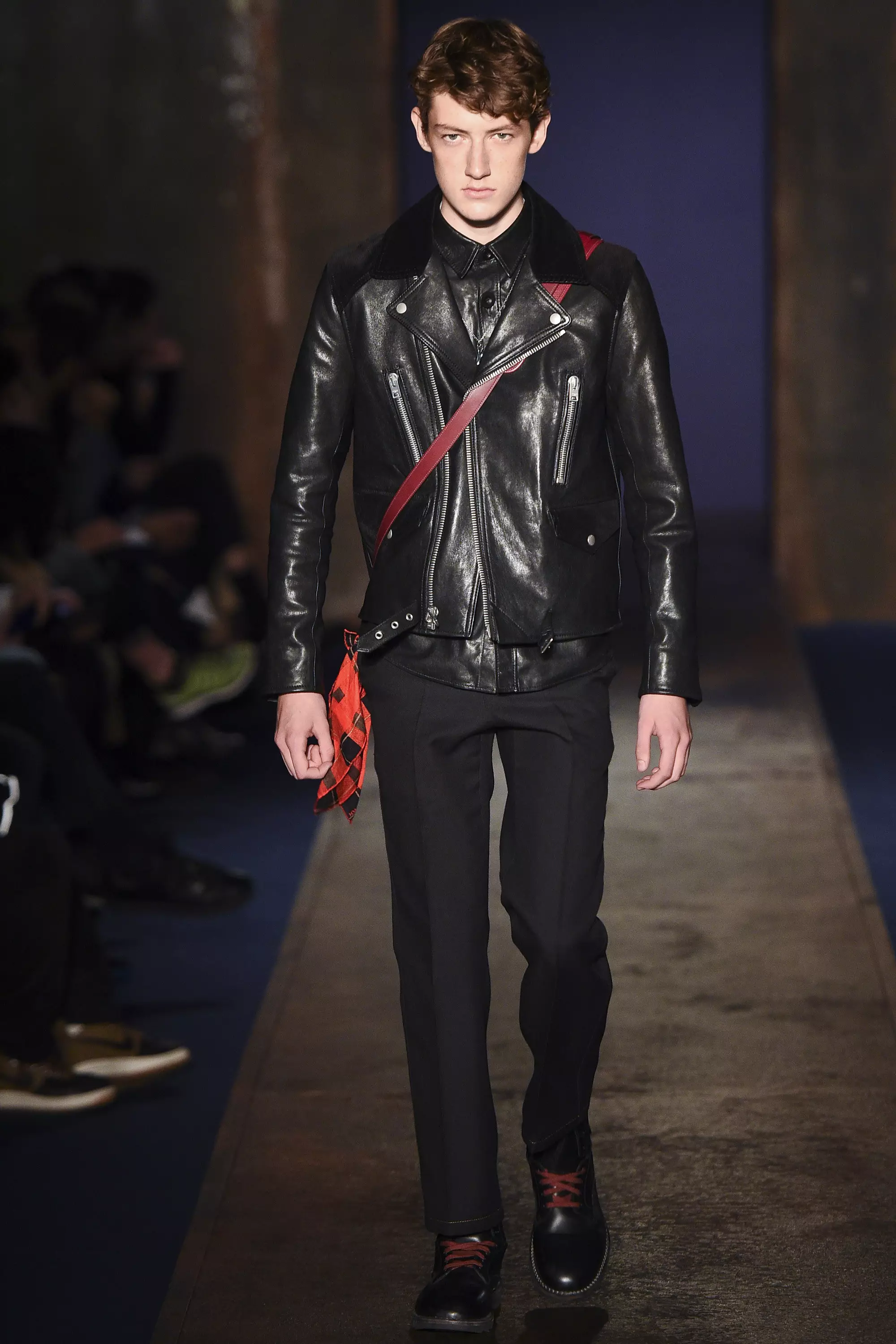 Pelatih 1941 FW 2016 LONDON (14)