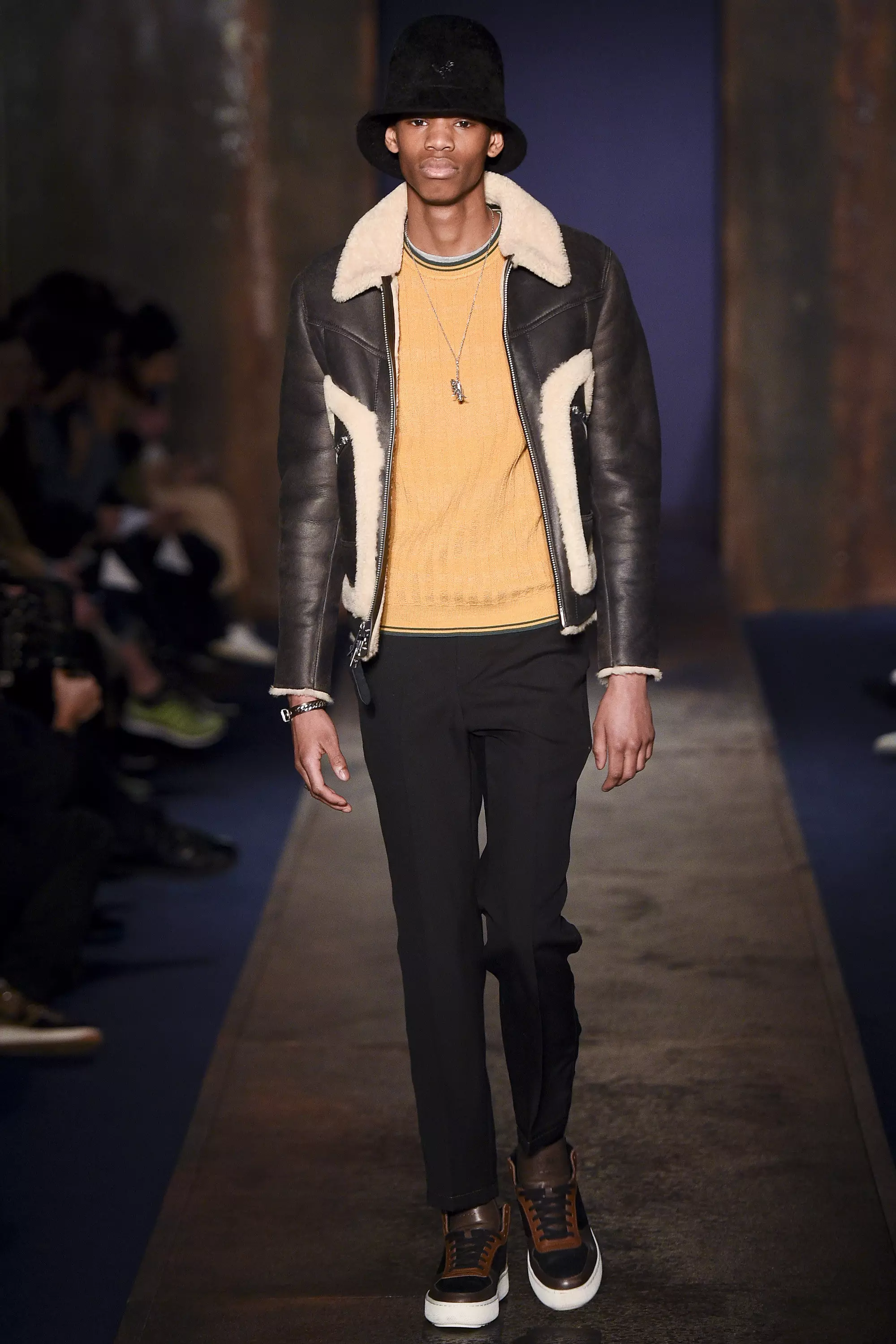 Tränare 1941 FW 2016 LONDON (3)