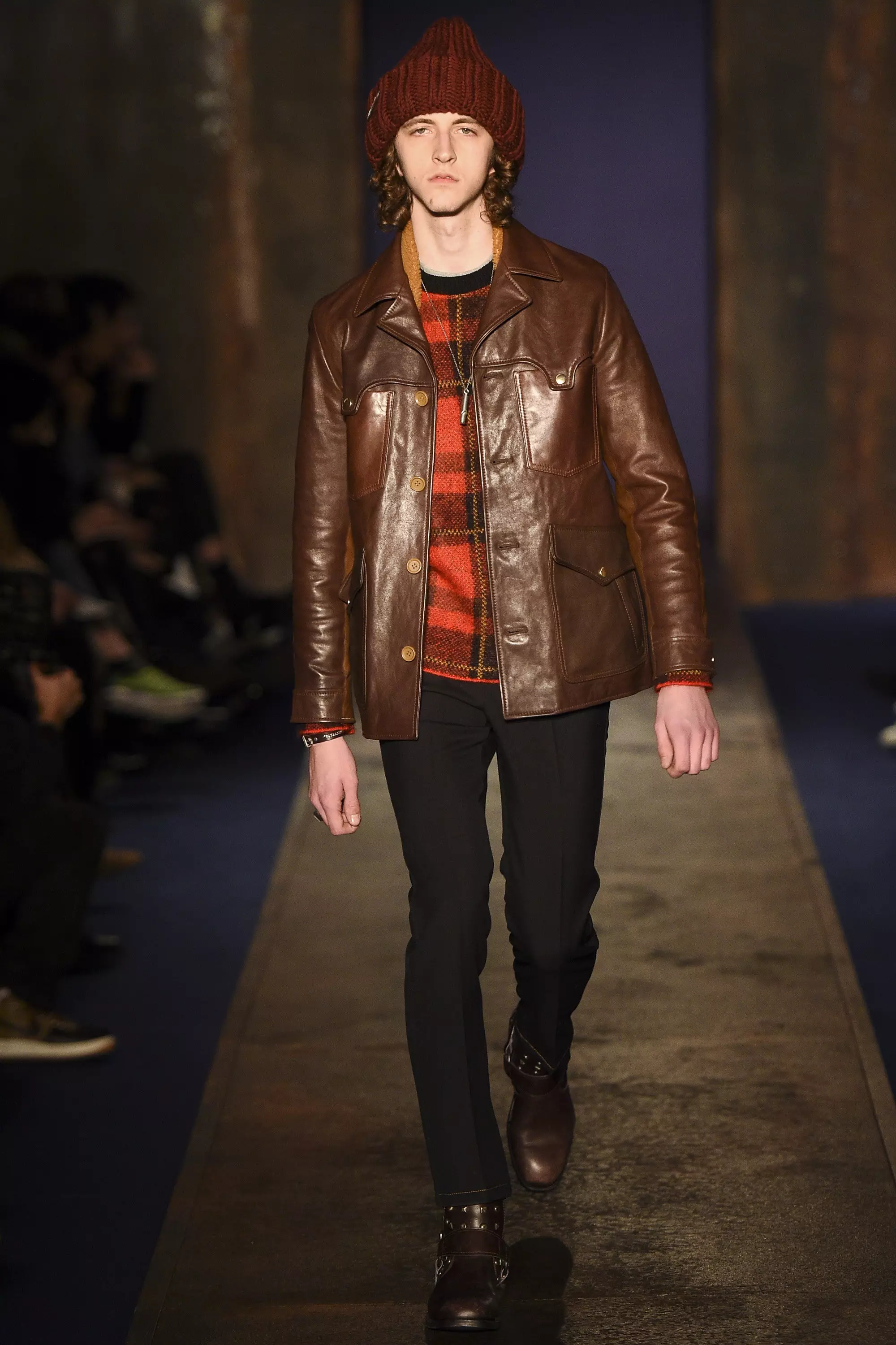 Trener 1941 FW 2016 LONDON (39)