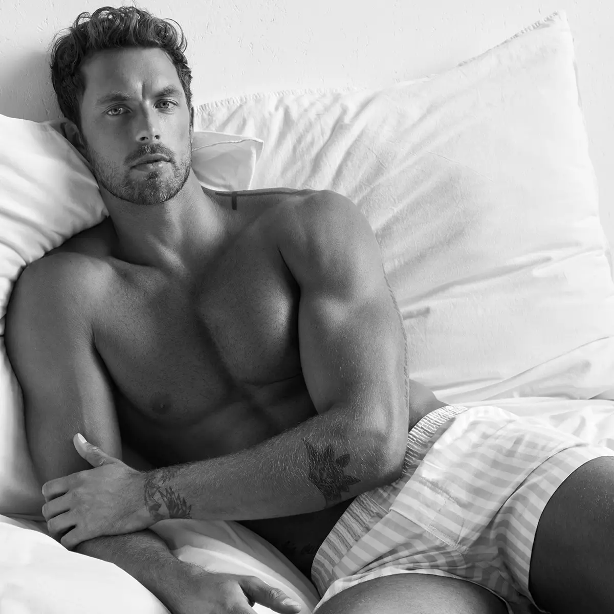 Christian Hogue para sa Ron Dorff SS20 Underwear