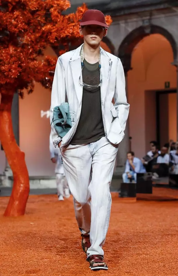 ERMENEGILDO ZEGNA 2018KO UDABERRI UDAKO GIZONEZKOA MILAN10