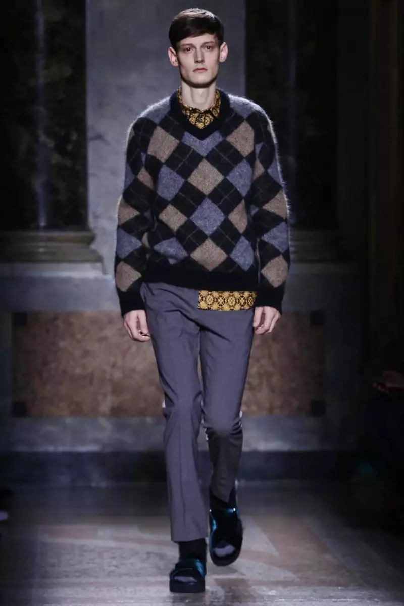 N°21 Menswear Fall Winter 2015 in Milan