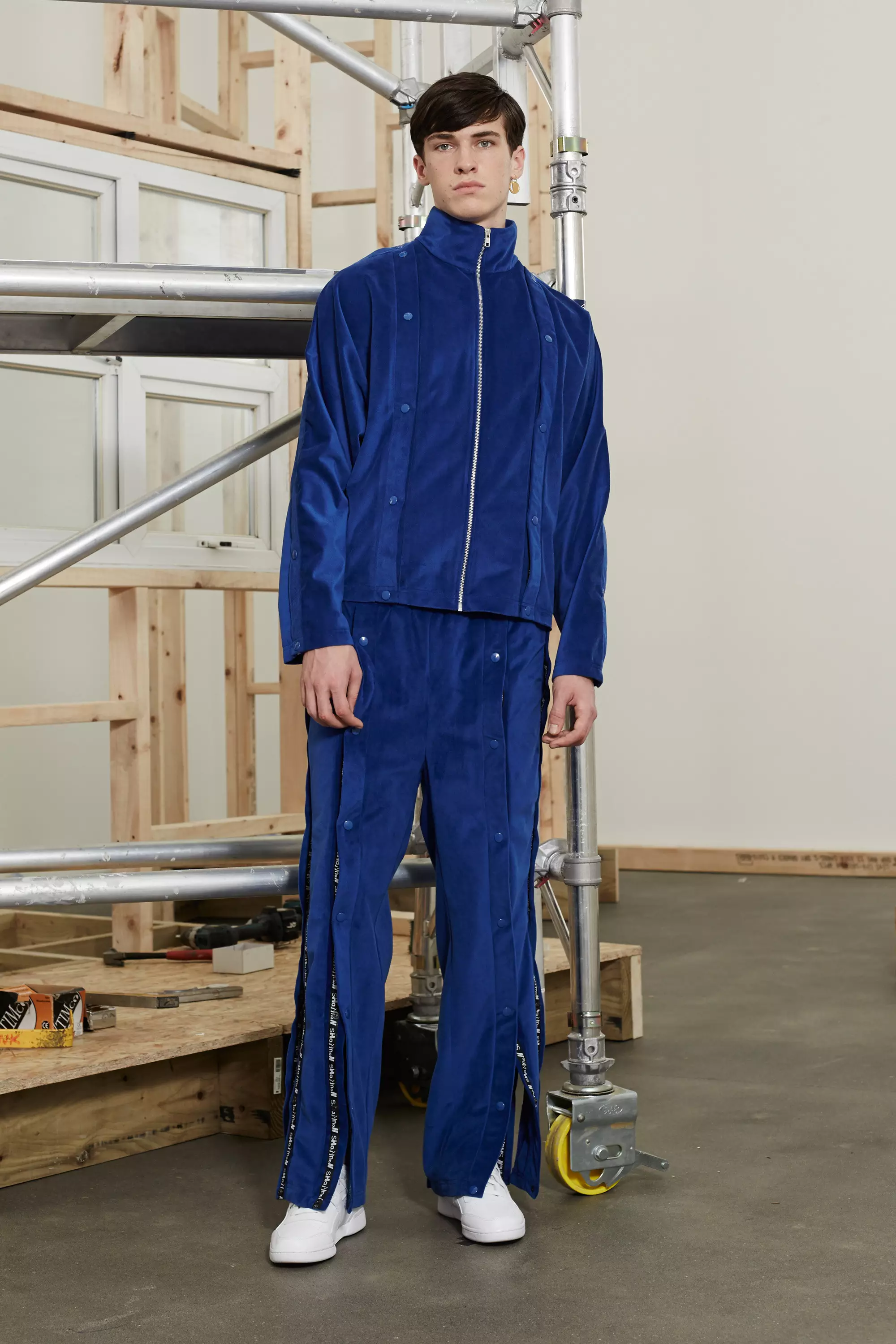 Kristofers Šenons AW16-14