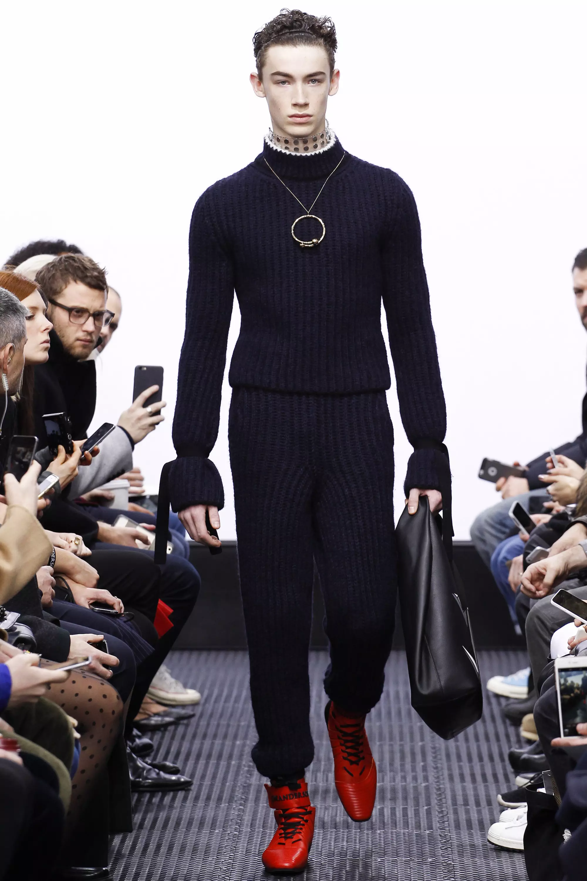 JW Anderson FW 2016 ទីក្រុងឡុងដ៍ (11)