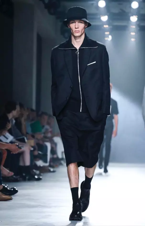 NEIL BARRETT LALAKI & BABAYE SPRING SUMMER 2018 MILAN15