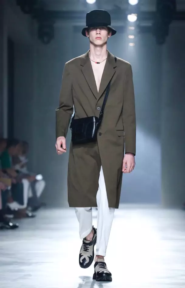 NEIL BARRETT MEN & WOMEN SPRING HAF 2018 MILAN5