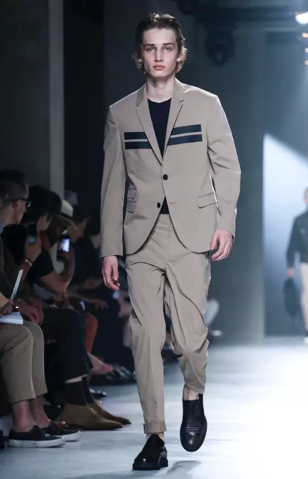 NEIL BARRETT HOMBRE Y MUJER PRIMAVERA VERANO 2018 MILÁN53