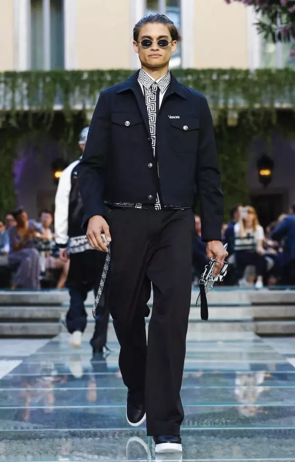 VERSACE MENSWEAR SPRING UMәй 2018 MILAN32