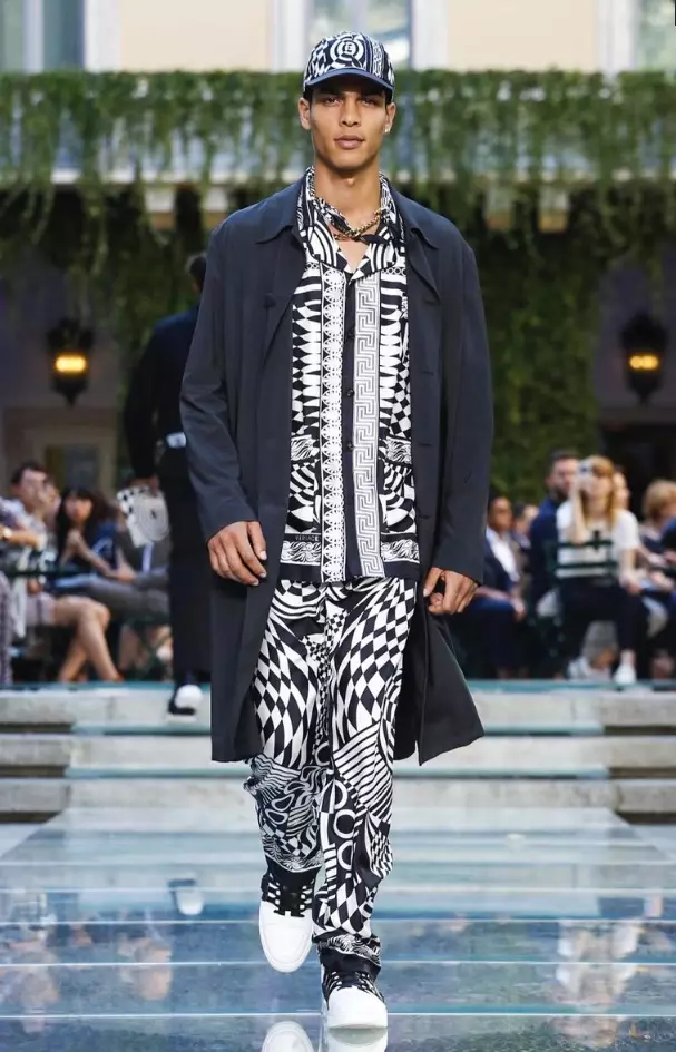 VERSACE BĂRBAȚI PRIMAVARĂ 2018 MILAN36