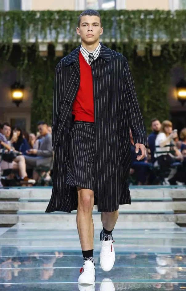 VERSACE MENSWEAR PRINTAN ETE 2018 MILAN38