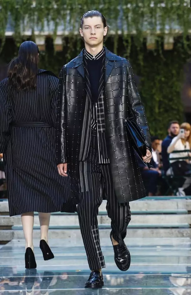 VERSACE HOMME PRINTEMPS ÉTÉ 2018 MILAN41