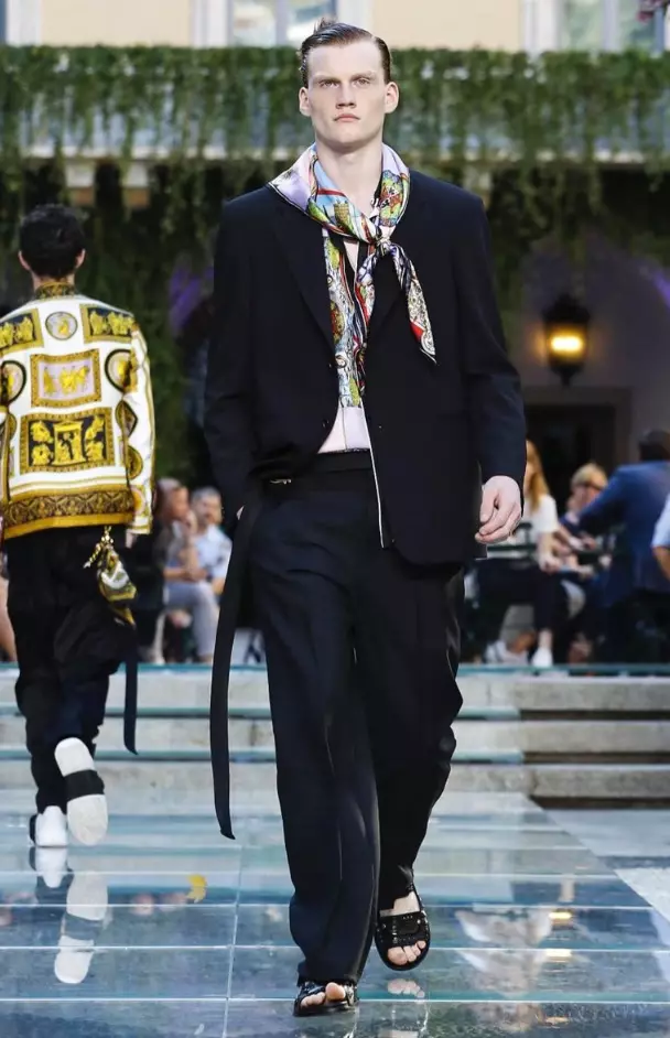 VERSACE HERRKLÄDER VÅR SOMMAR 2018 MILAN8