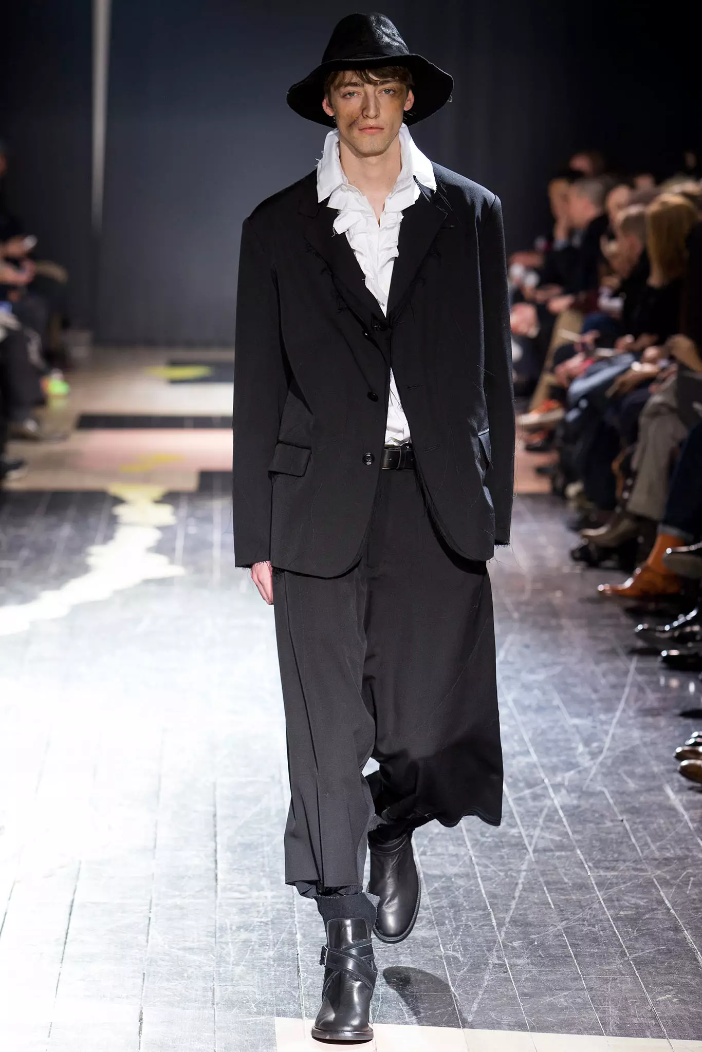 Yohji Yamamoto_MON0205