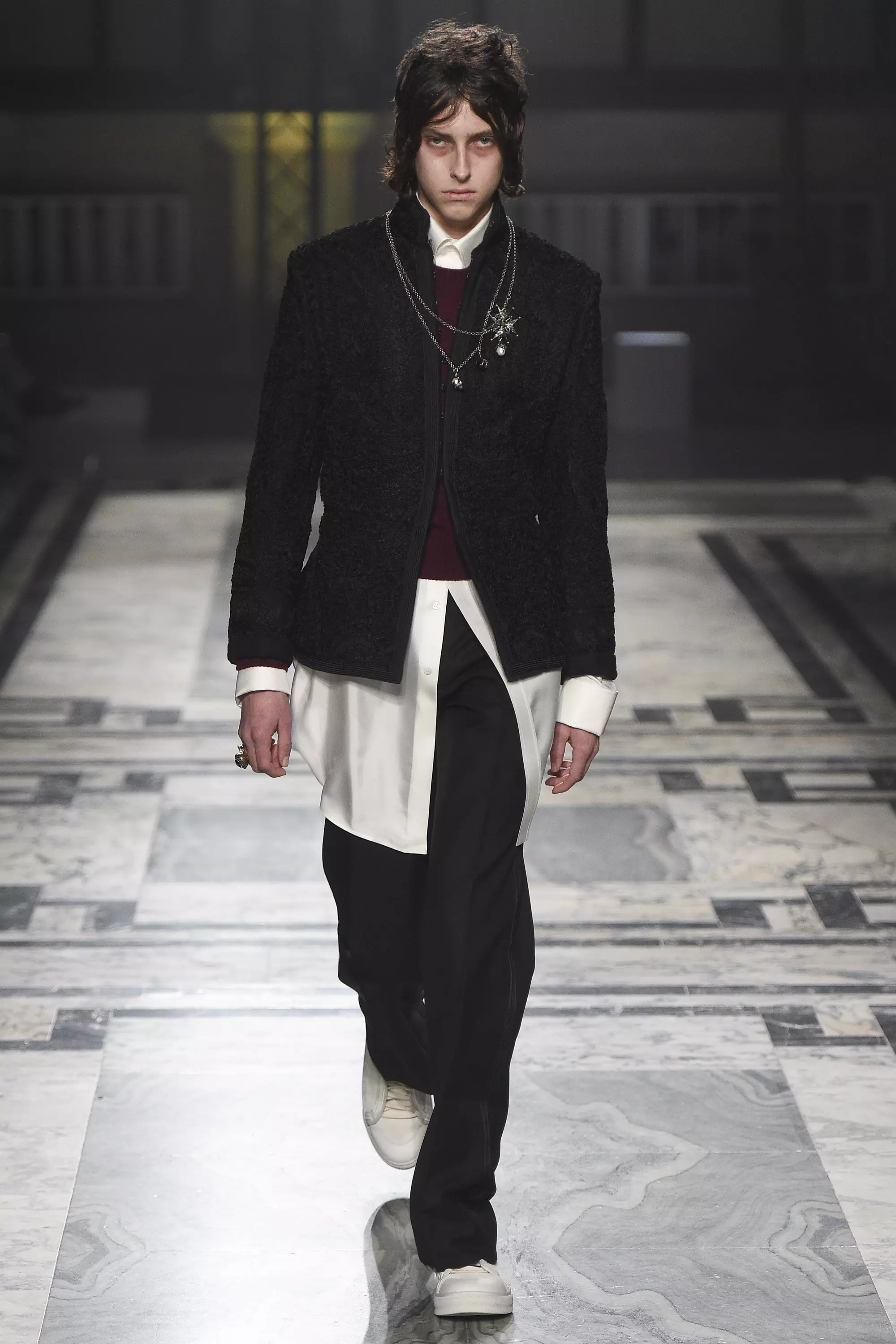 Alexander McQueen FW 2016 Londra (22)