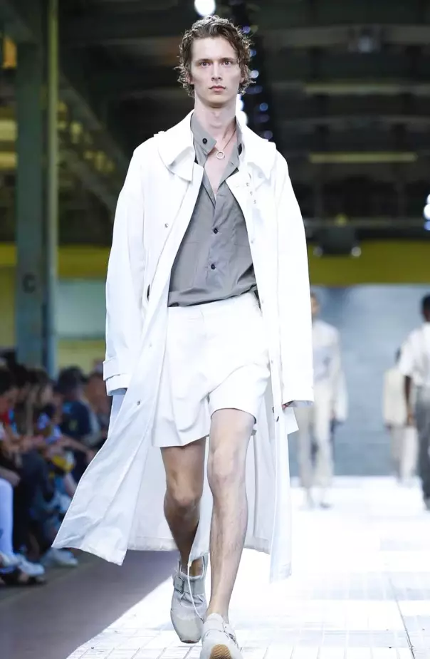 DIRK BIKKEMBERGS மென்ஸ்வேர் ஸ்பிரிங் கோடை 2018 MILAN13