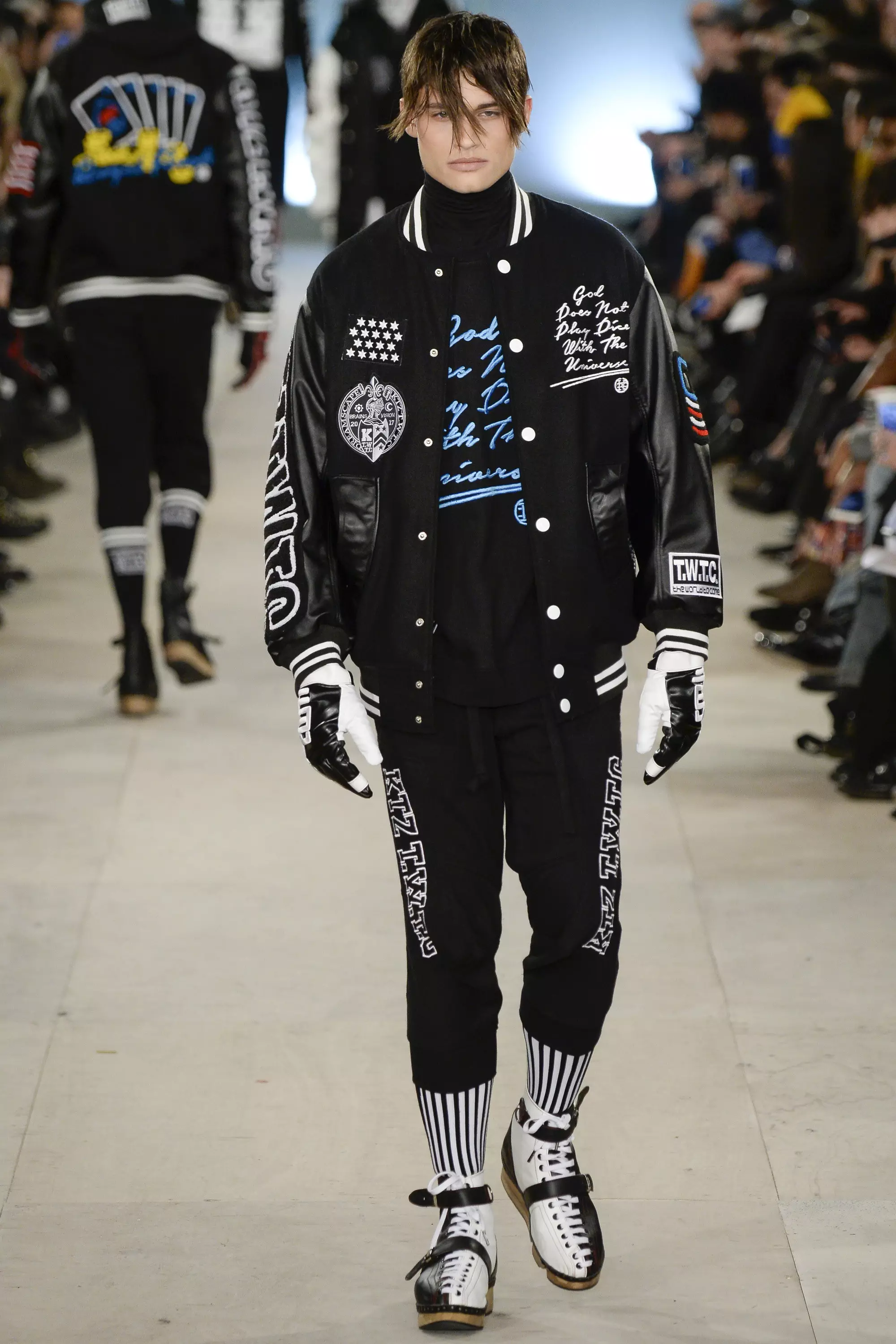 KTZ FW 2016 런던 (17)