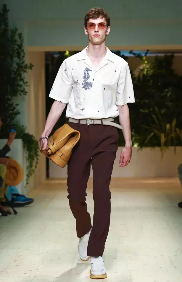 Salvatore Ferragamo Musim Bunga/Musim Panas 2018 Milan 52590_16