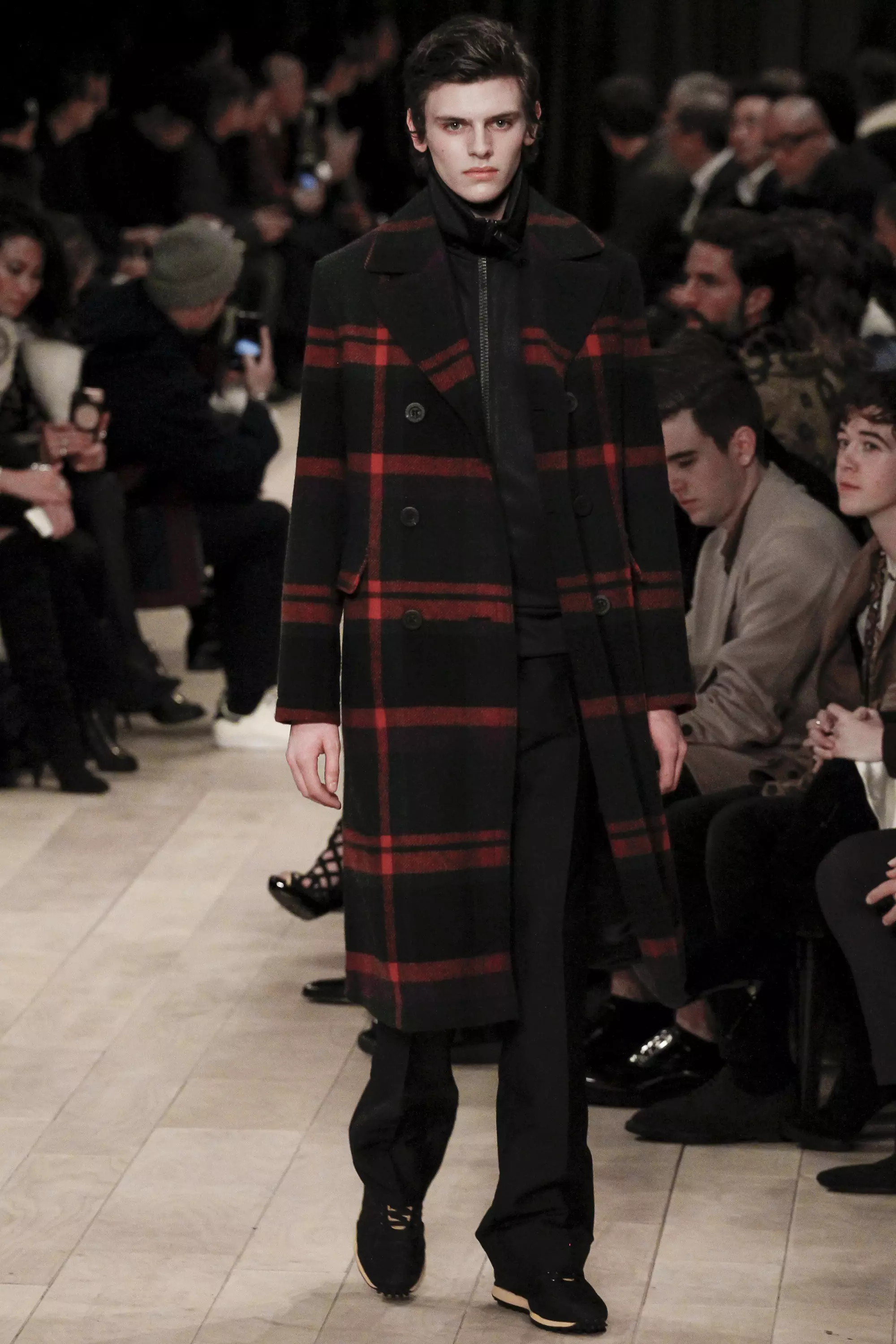 Burberry FW 2016 Լոնդոն