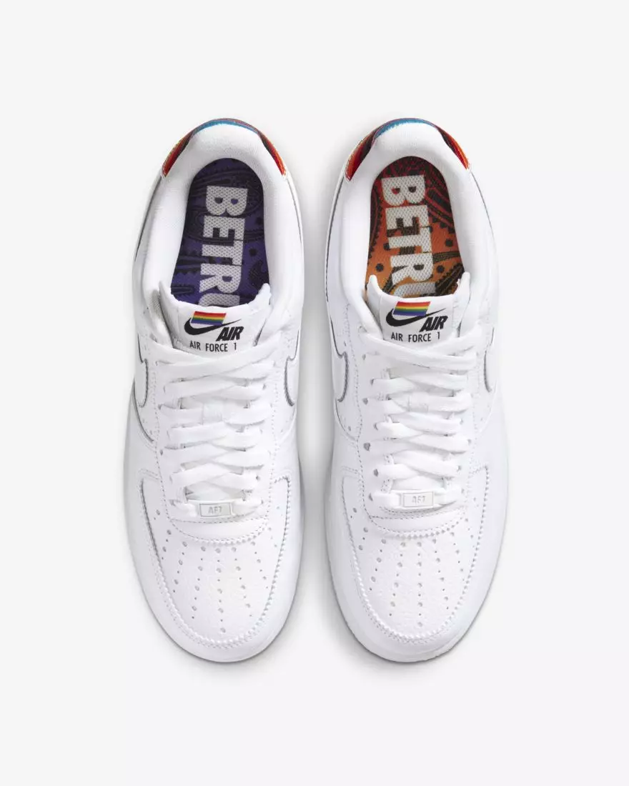 Nike Air Force 1 သည် ပိုမှန်သည်။