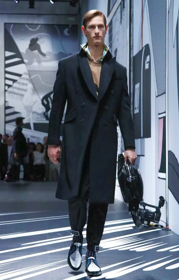 PRADA HOMME PRINTEMPS ÉTÉ 2018 MILAN32