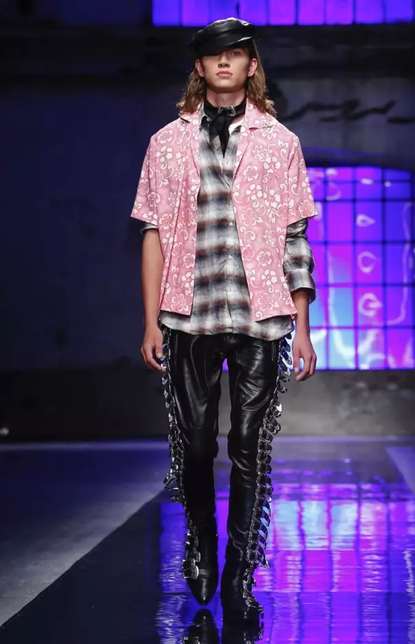 DSQUARED2 VYRAI IR MOTERYS, 2018 m. PAVASARIO VASARA MILANO18