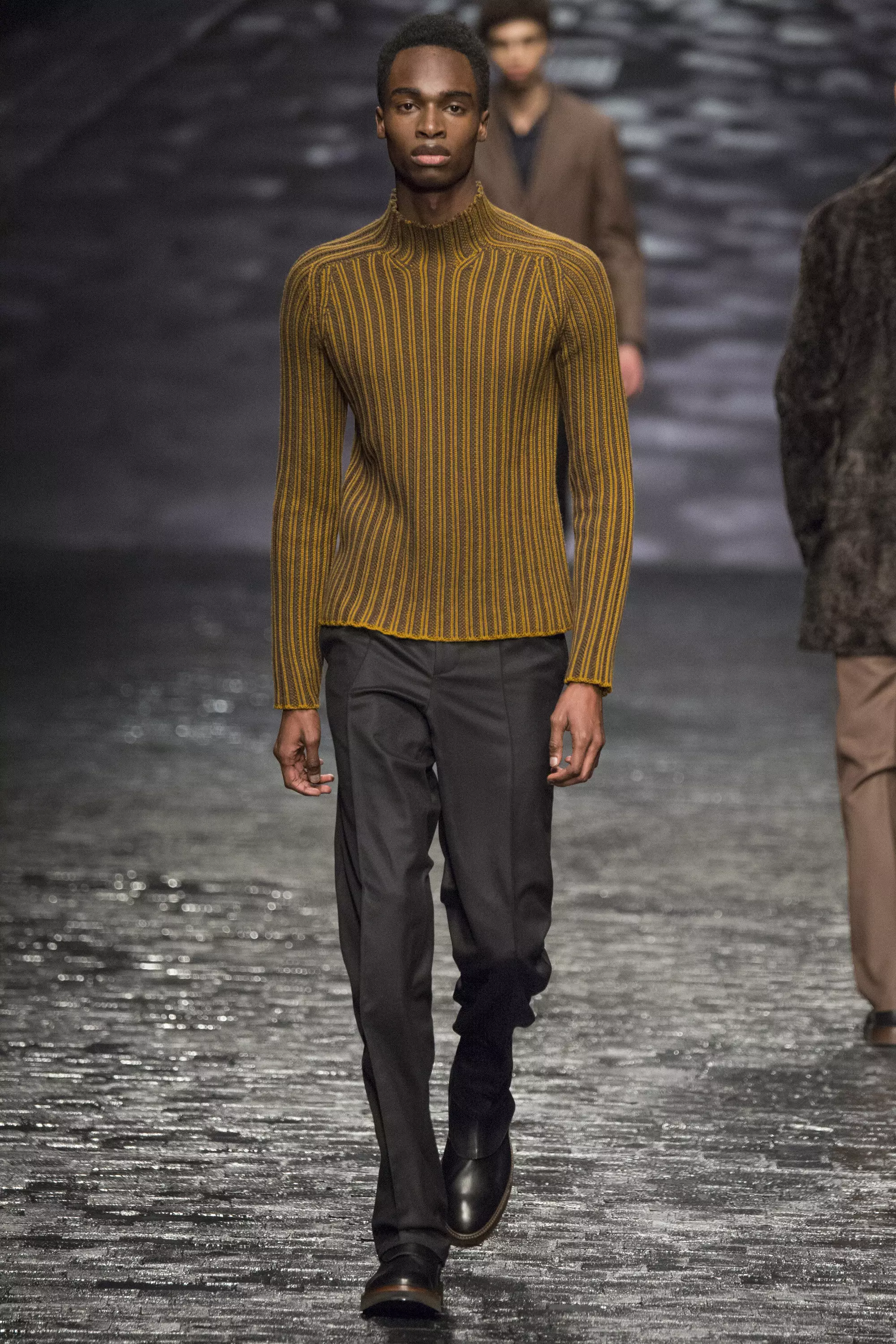 Corneliani FW 2016 Милан (38)